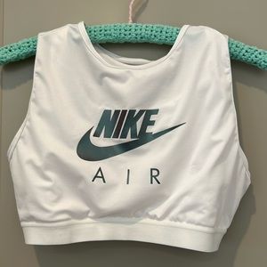 Nike Air Swoosh Medium-Support High-Neck Sports Bra